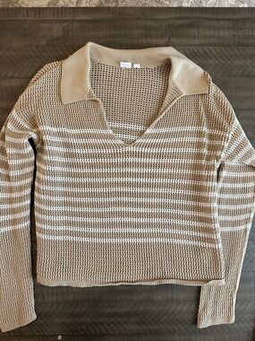 GAP Beige and White Striped Open-Knit V-Neck Polo Sweater